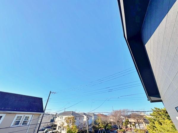 �_�ސ쌧����s����������3���ڂ̐V�z��ˌ��Ă̏Z�˂���̒��]�ʐ^