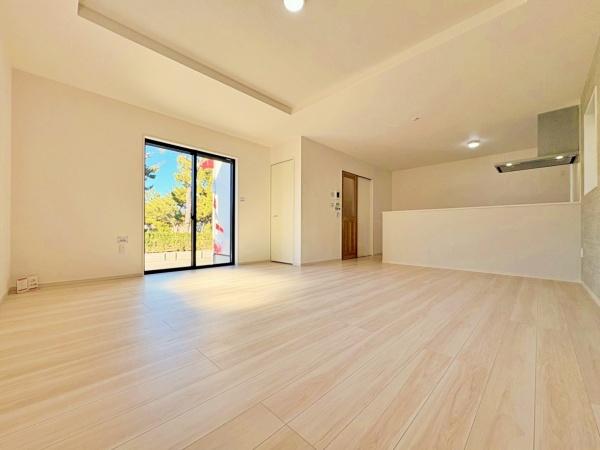 �_�ސ쌧����s����������3���ڂ̐V�z��ˌ��Ẵ��r���O