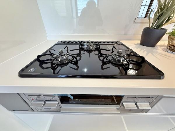 �_�ސ쌧���l�s���剪4���ڂ̒��È�ˌ��ẴL�b�`��