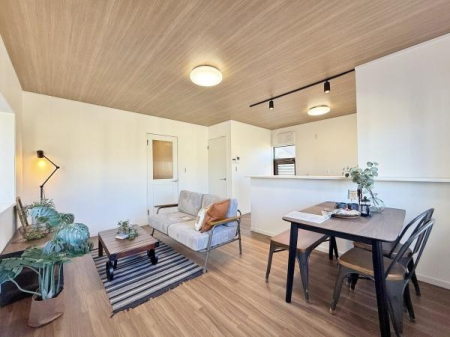 �_�ސ쌧���l�s���剪4���ڂ̒��È�ˌ��Ẵ��r���O