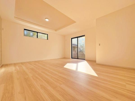 �_�ސ쌧����s����������3���ڂ̐V�z��ˌ��Ẵ��r���O