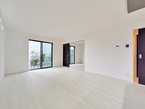 �_�ސ쌧���l�s��扪�Ò��̐V�z��ˌ��Ẵ��r���O