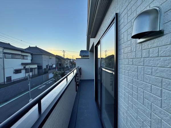 �_�ސ쌧���l�s�ۓy�P�J�挠����1���ڂ̐V�z��ˌ��Ẵo���R�j�[