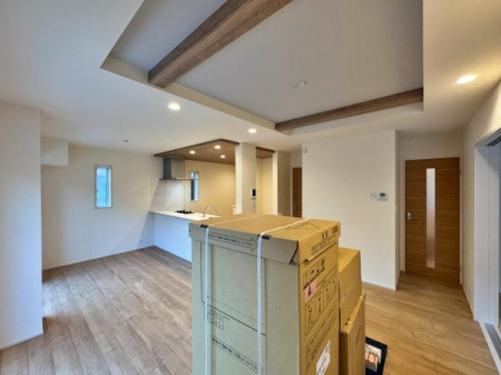 �_�ސ쌧���l�s�ۓy�P�J�挠����1���ڂ̐V�z��ˌ��Ẵ��r���O