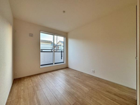 �_�ސ쌧���l�s�ۓy�P�J�挠����1���ڂ̐V�z��ˌ��Ă̐Q��