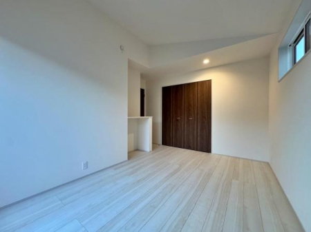 �_�ސ쌧���l�s�ۓy�P�J�挠����1���ڂ̐V�z��ˌ��Ă̗m��