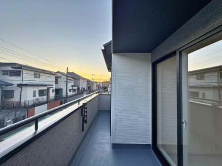 �_�ސ쌧���l�s�ۓy�P�J�挠����1���ڂ̐V�z��ˌ��Ẵo���R�j�[