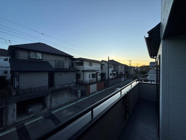 �_�ސ쌧���l�s�ۓy�P�J�挠����1���ڂ̐V�z��ˌ��Ă̏Z�˂���̒��]�ʐ^