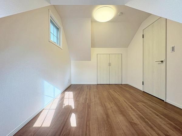 �_�ސ쌧���l�s�ۓy�P�J���Ց�̒��È�ˌ��Ă̂��̑�����