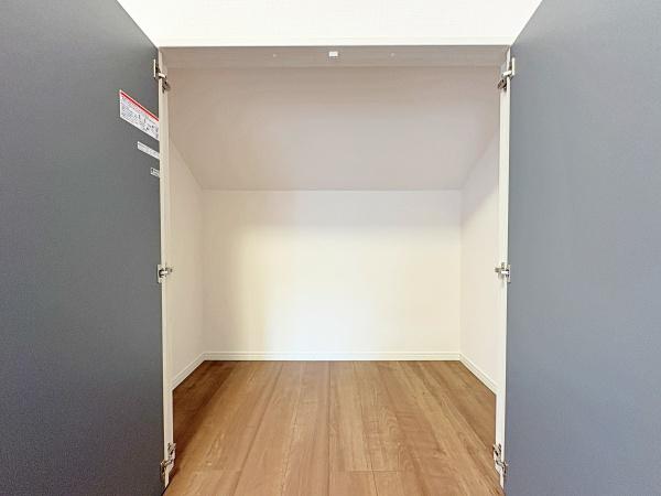 �_�ސ쌧���l�s�ۓy�P�J���Ց�̒��È�ˌ��Ă̎��[