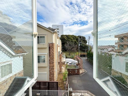 �_�ސ쌧���l�s�ۓy�P�J���Ց�̒��È�ˌ��Ă̏Z�˂���̒��]�ʐ^