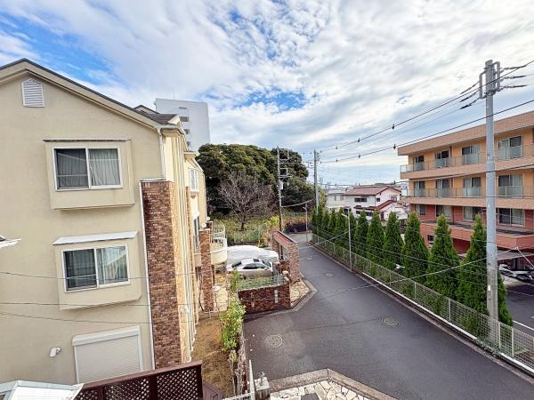 �_�ސ쌧���l�s�ۓy�P�J���Ց�̒��È�ˌ��Ă̏Z�˂���̒��]�ʐ^