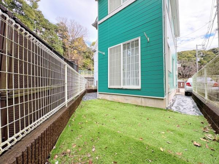 �_�ސ쌧���l�s�ۓy�P�J���Ց�̒��È�ˌ��Ă̒�