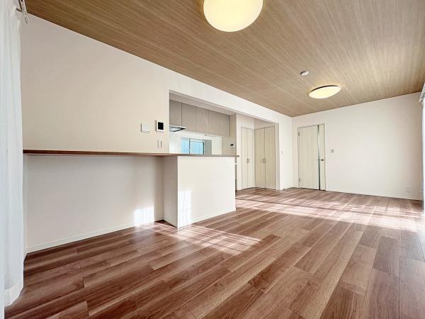 �_�ސ쌧���l�s�ۓy�P�J���Ց�̒��È�ˌ��Ẵ��r���O