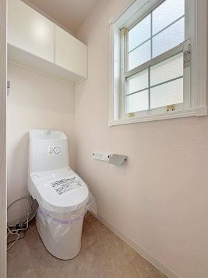 �_�ސ쌧���l�s�ۓy�P�J���Ց�̒��È�ˌ��Ẵg�C��