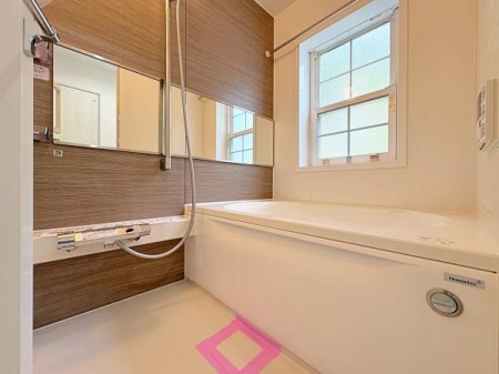 �_�ސ쌧���l�s�ۓy�P�J���Ց�̒��È�ˌ��Ă̗���