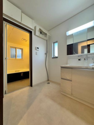 �_�ސ쌧���l�s�ۓy�P�J�挠����3���ڂ̒��È�ˌ��Ă̐��ʑ�E���ʏ�