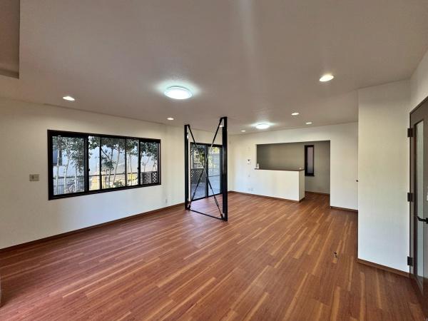 �_�ސ쌧���l�s���i�c��̒��È�ˌ��Ẵ��r���O