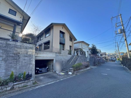 �_�ސ쌧���l�s���i�c��̒��È�ˌ��Ă̑O�ʓ��H�܂ތ��n�ʐ^