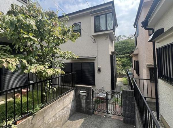 �_�ސ쌧���l�s�`����剪��3���ڂ̒��È�ˌ��Ă̌��n�O�ώʐ^