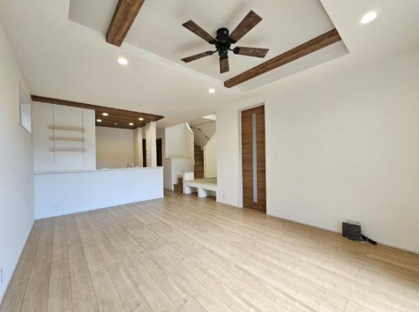 �_�ސ쌧��a�s���c�̐V�z��ˌ��Ẵ��r���O