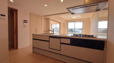 �_�ސ쌧���l�s�`������3���ڂ̒��Ã}���V�����̃L�b�`��