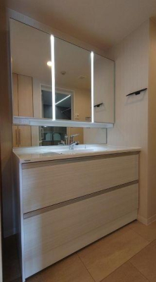 �_�ސ쌧���l�s�`������3���ڂ̒��Ã}���V�����̐��ʑ�E���ʏ�