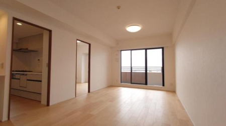 �_�ސ쌧���l�s���i�c�R����̒��Ã}���V�����̃��r���O