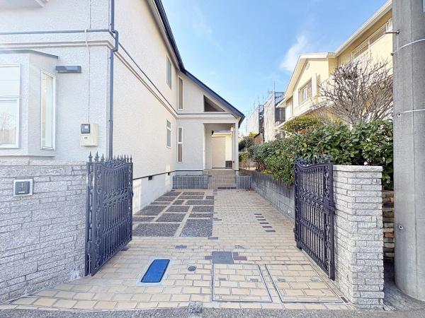 �_�ސ쌧���l�s��搼����2���ڂ̒��È�ˌ��Ă̒��ԏ�