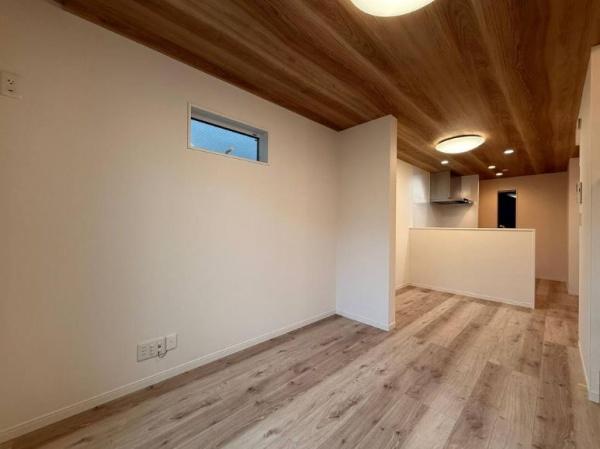 �����s��c�撆�n��1���ڂ̒��È�ˌ��Ẵ��r���O