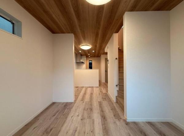 �����s��c�撆�n��1���ڂ̒��È�ˌ��Ẵ��r���O