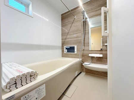 �_�ސ쌧���l�s���攒��7���ڂ̐V�z��ˌ��Ă̗���