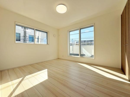 �_�ސ쌧���l�s���攒��7���ڂ̐V�z��ˌ��Ă̗m��