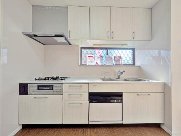 �_�ސ쌧���l�s������䒬�̒��È�ˌ��ẴL�b�`��