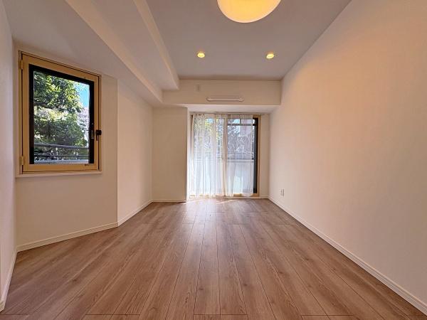 �_�ސ쌧���l�s����V�R��3���ڂ̒��Ã}���V�����̃��r���O