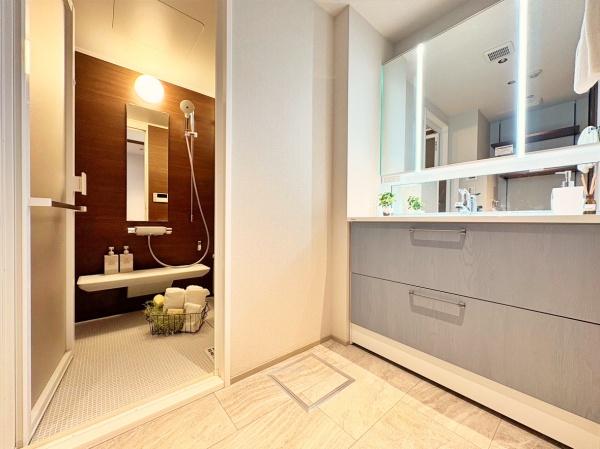 �_�ސ쌧���l�s�_�ސ��򒬂̒��Ã}���V�����̐��ʑ�E���ʏ�