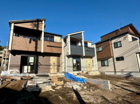 �_�ސ쌧���l�s������䒬�̐V�z��ˌ��Ă̂��̑����n