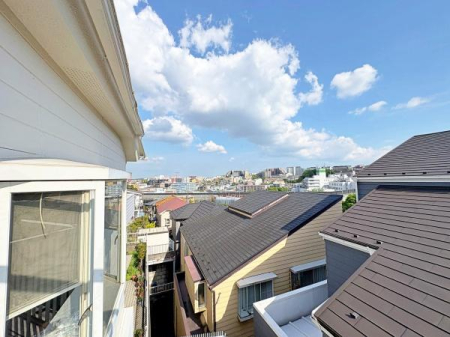 �_�ސ쌧���l�s�΋�\���s�꒬�̒��È�ˌ��Ă̏Z�˂���̒��]�ʐ^