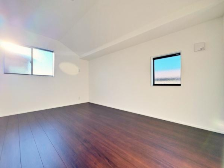 �_�ސ쌧���l�s���J�扺���J3���ڂ̐V�z��ˌ��Ă̗m��