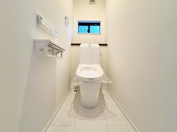 �_�ސ쌧���l�s���J�扺���J3���ڂ̐V�z��ˌ��Ẵg�C��