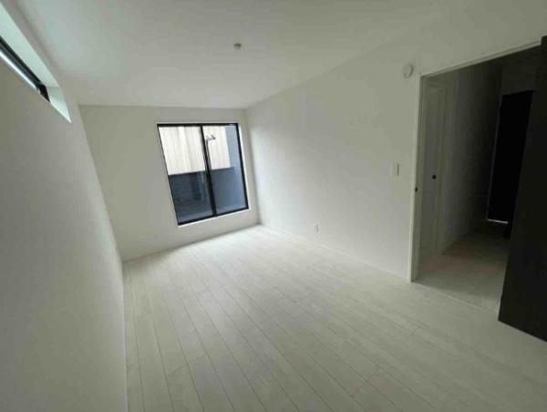 �_�ސ쌧���l�s���J�戢�v�a��3���ڂ̐V�z��ˌ��Ẵ��r���O