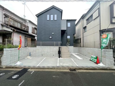 �_�ސ쌧���l�s���J�戢�v�a��3���ڂ̐V�z��ˌ��Ă̑O�ʓ��H�܂ތ��n�ʐ^