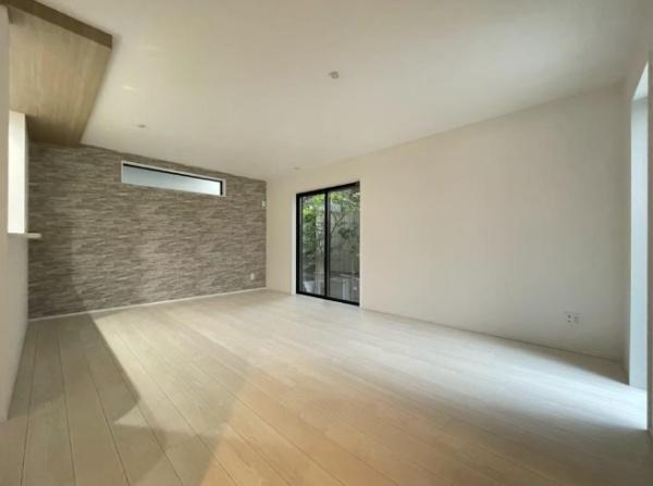 �_�ސ쌧���l�s���J�戢�v�a��3���ڂ̐V�z��ˌ��Ẵ��r���O