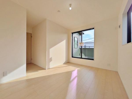 �_�ސ쌧���l�s�h��j�䐼1���ڂ̐V�z��ˌ��Ă̗m��