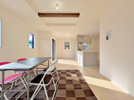 �_�ސ쌧���l�s�h��j�䐼1���ڂ̐V�z��ˌ��Ẳ摜