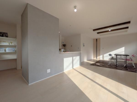 �_�ސ쌧���l�s�h��j�䐼1���ڂ̐V�z��ˌ��ẴL�b�`��