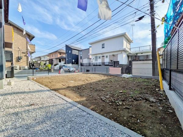 �_�ސ쌧���l�s�h��j�䐼1���ڂ̐V�z��ˌ��Ă̋��}