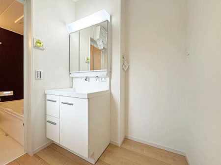 �_�ސ쌧���l�s���J�拴��3���ڂ̐V�z��ˌ��Ă̐��ʑ�E���ʏ�