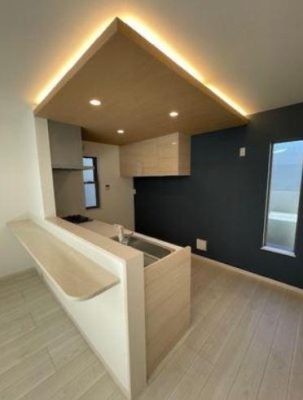 �_�ސ쌧���s�K��ˉz1���ڂ̐V�z��ˌ��ẴL�b�`��