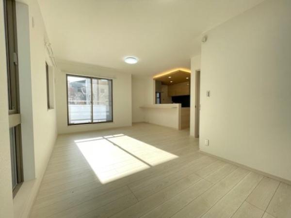 �_�ސ쌧���s�K��ˉz1���ڂ̐V�z��ˌ��Ẵ��r���O